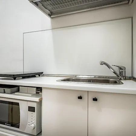 Yid Agnolo Three Bedroom In