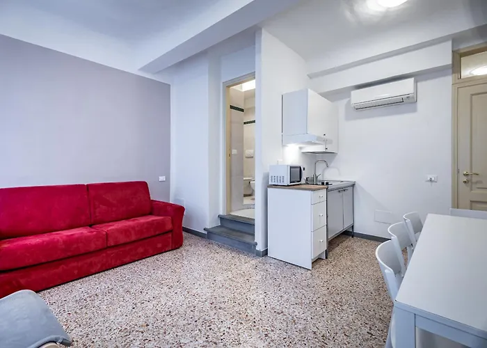 Yid Agnolo Three Bedroom In