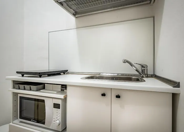 Yid Agnolo Three Bedroom In