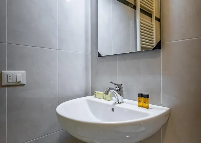 Yid Agnolo Three Bedroom In Florencia