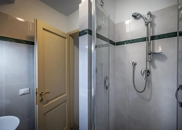 Yid Agnolo Three Bedroom In * Florencia