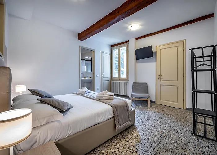 Yid Agnolo Three Bedroom In Florencia